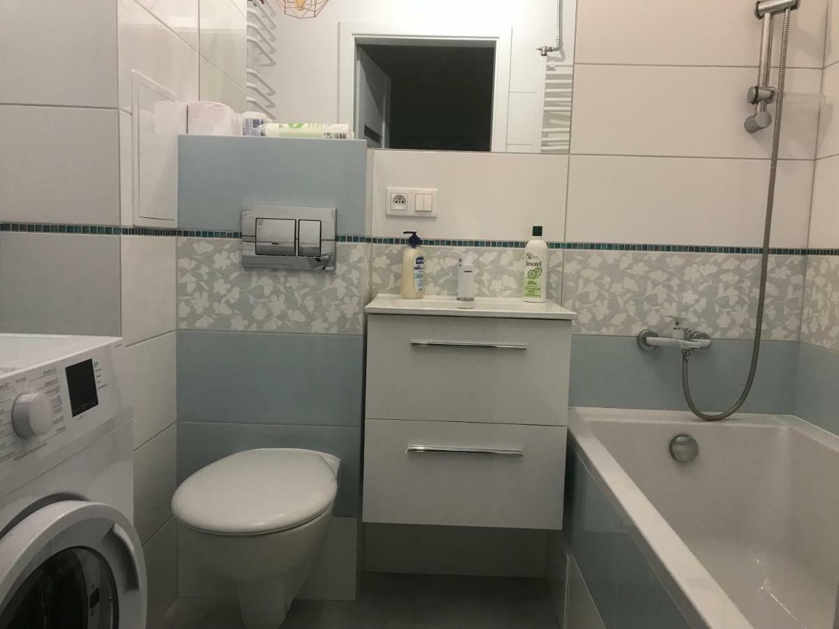 ビャウィストクGolden Apartament Proletariackaアパートメント エクステリア 写真